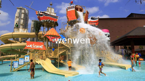 Thiết bị sân chơi Aqua hấp dẫn Galle Pirate Theme Water House cho gia đình